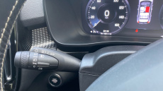 Volvo Xc40 1.5 T3 [163] R DESIGN 5dr Petrol Estate